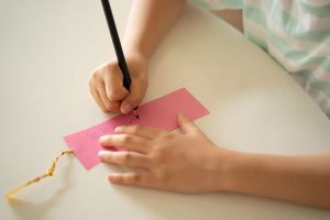 小中学生に聞いた七夕の願い事、第1位「恋愛」、第2位「勉強・受験」